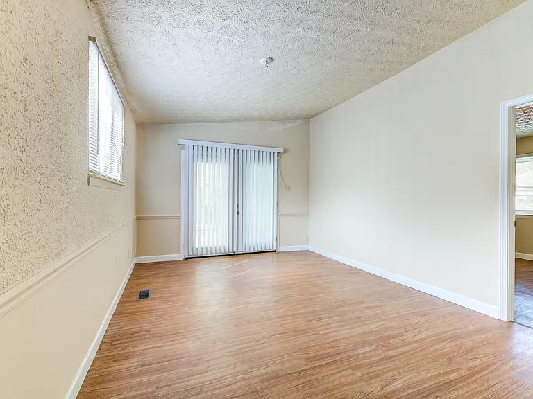11215 Saint Damian Dr — Photo 11