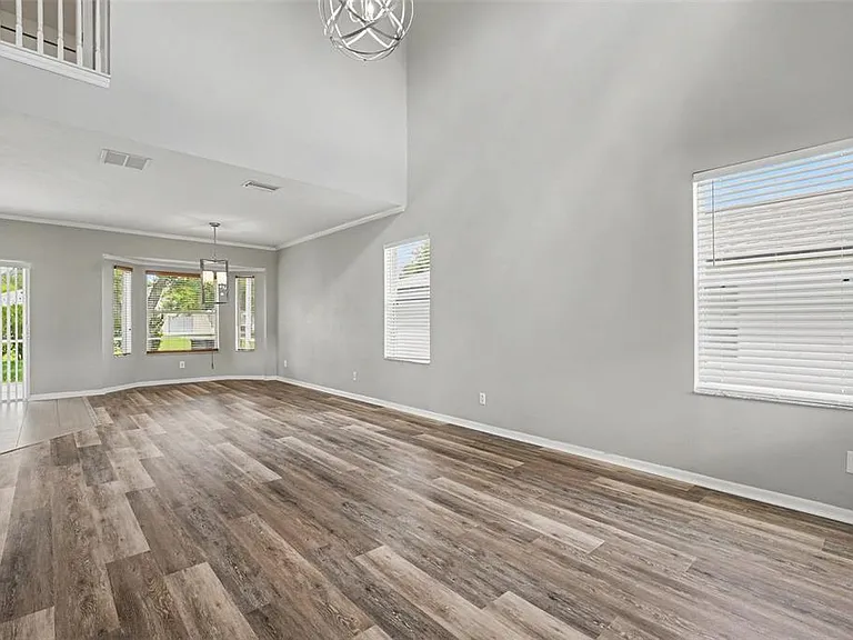 4249 Old Waverly Ct — Photo 6