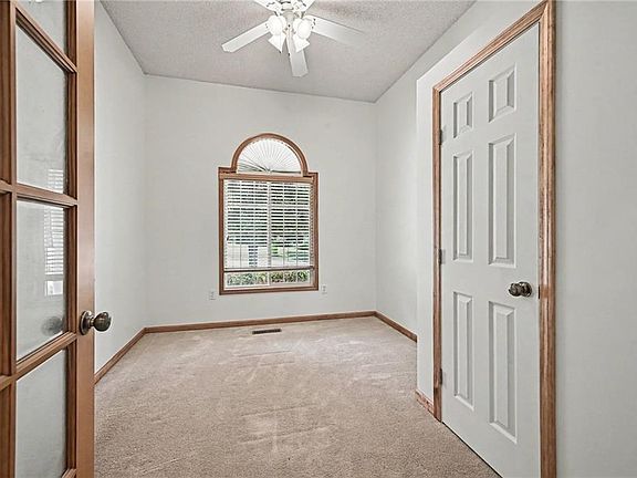5th image of 4006 N 108th Ct
