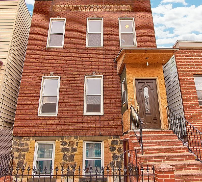 1st image of 36-13 34th St #1