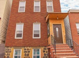 36-13 34th St #1, Astoria, NY 11106