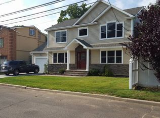 3053 Johnson Pl, Wantagh, NY 11793