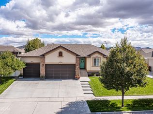 4562 Sacajawea Dr, Chubbuck, ID 83202