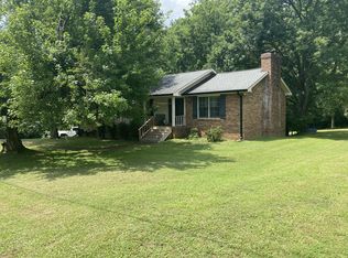 220 Bayshore Dr, Hendersonville, TN 37075