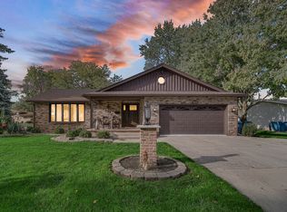 319 E Munroe St, Bourbonnais, IL