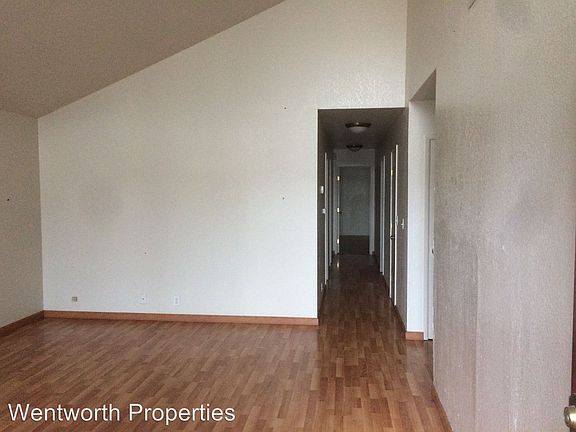 3rd image of 14877 S Pueblo Dr