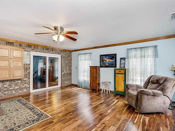 5th image of 6823 Lake Charlene Dr