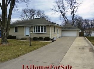 415 23rd St NW, Cedar Rapids, IA 52405