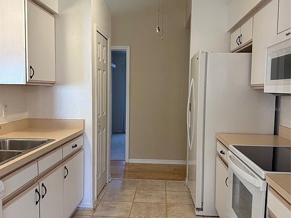 4th image of 4501 River Ridge Dr