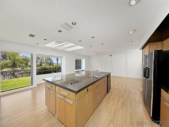 4th image of 6757 Bluefield Ct