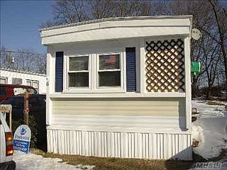 2nd image of 1964 River Rd Unit 6