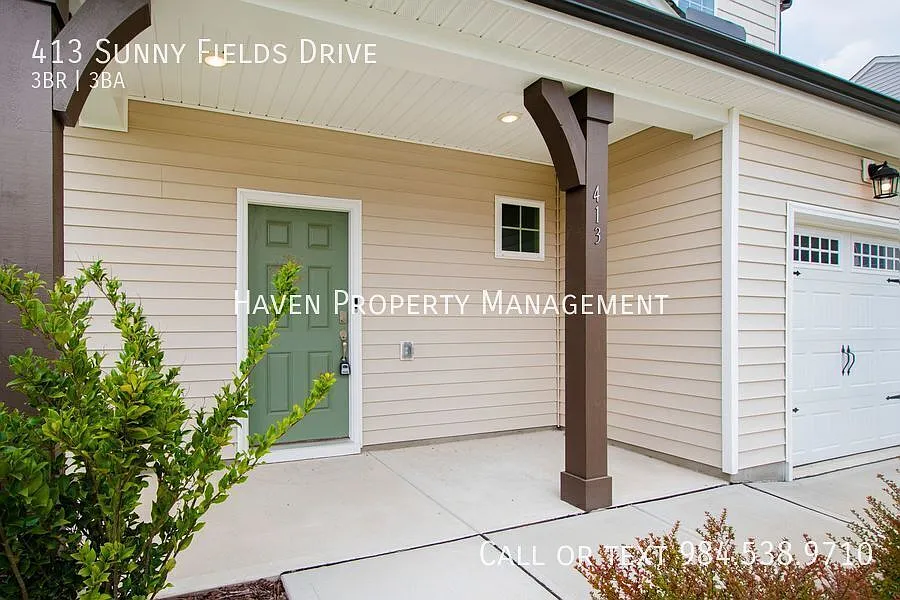 Nearly new 3 bedroom home in Wake Forest! — Photo 2