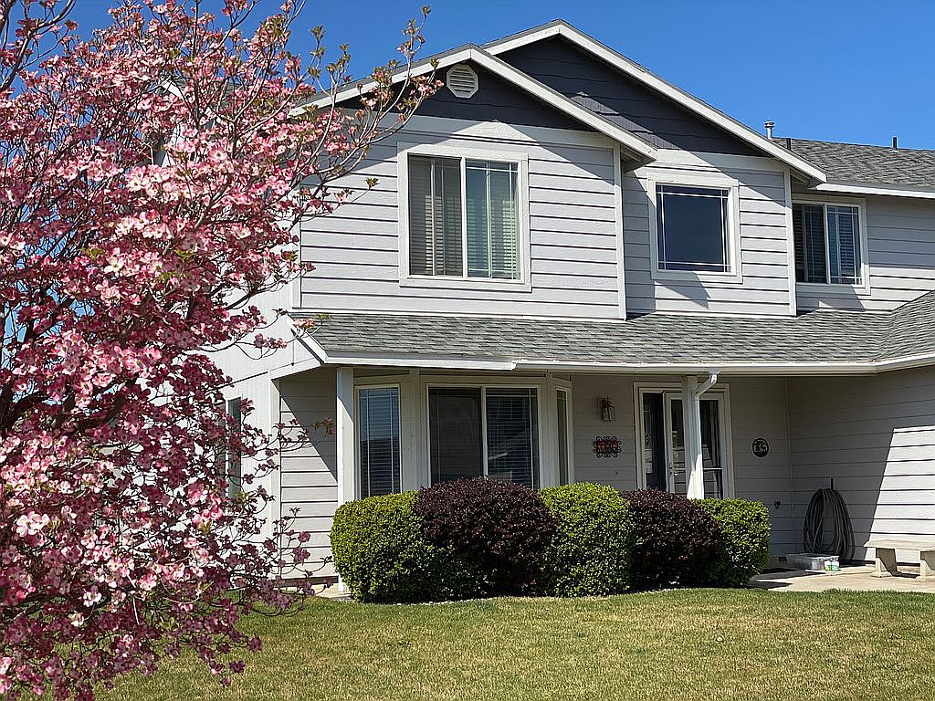 106 N Chinook St, Moxee, WA 98936 Zillow