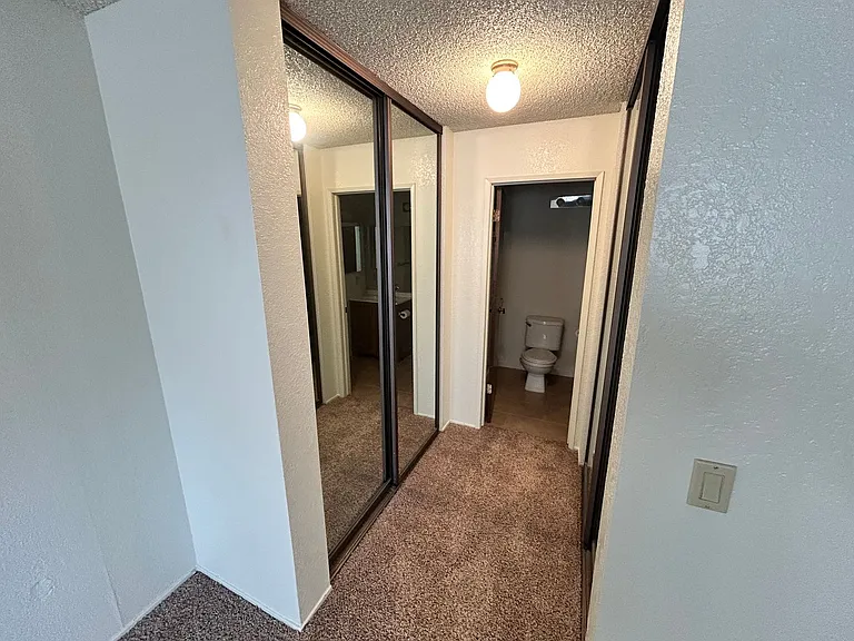 5111-5339 Basilica Dr — Photo 13
