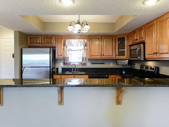 4th image of 67 Port Dr Unit 4