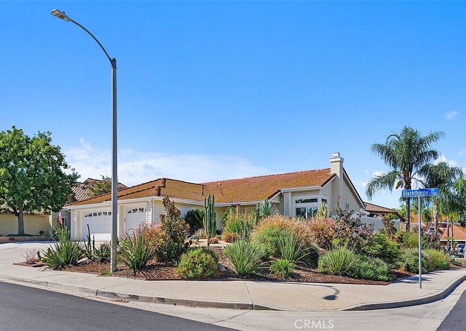 1st image of 25382 Blackthorne Dr