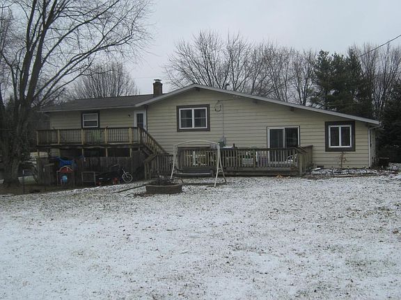 5th image of 49 Craig Dr