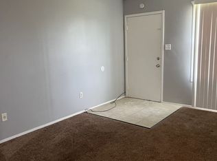 4063 E University Ave #4061, Des Moines, IA 50317