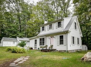 34 S Main St, Sherborn, MA 01770
