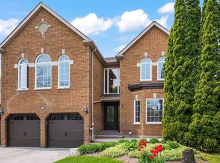 424 McCaffrey Rd, Newmarket, ON L3X 1T5