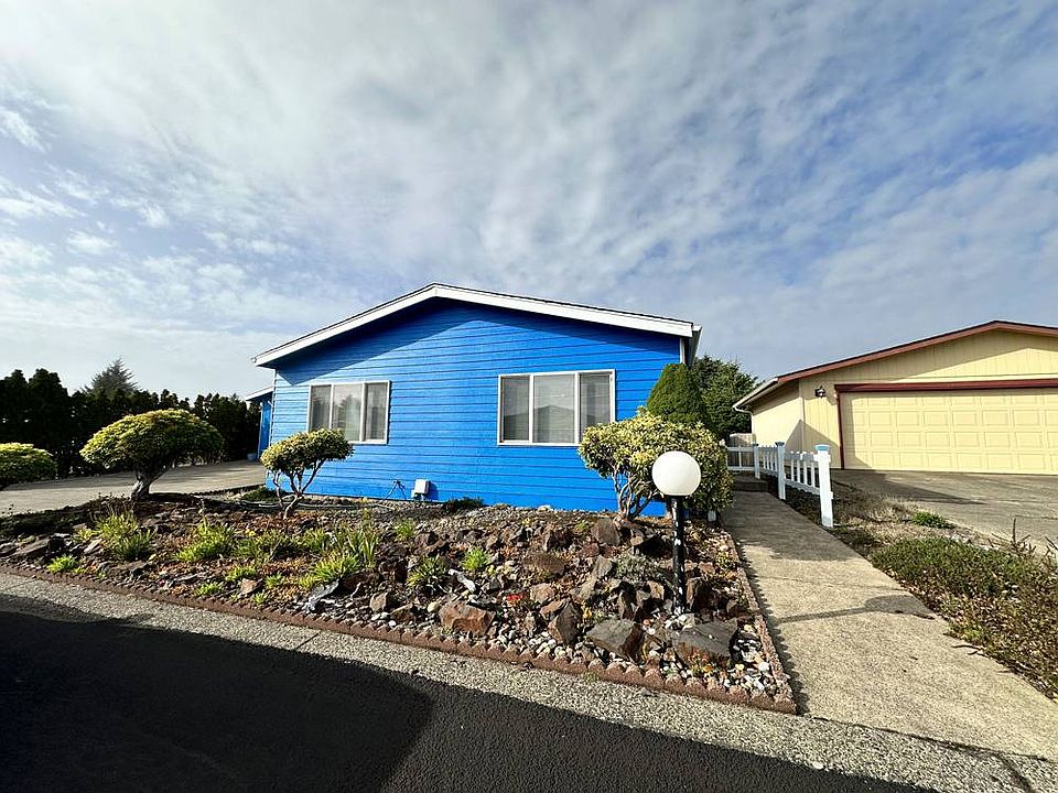 549 NE 61st St Newport OR 97365 MLS 11211581 Zillow