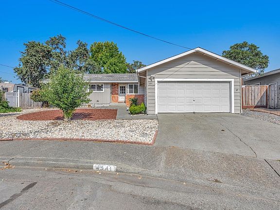2nd image of 4941 Klondike Court