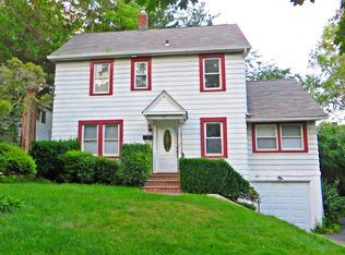 56 Quinby Ave, White Plains, NY 10606