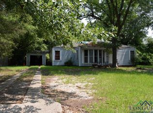 921 Noel Dr, Longview, TX 75602