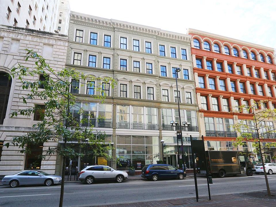 1st image of 15 W 4th St Unit 206