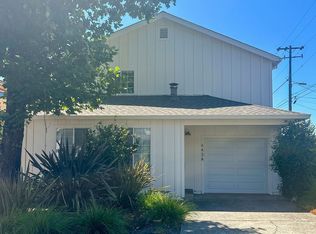 643 Brown St #A, Healdsburg, CA 95448