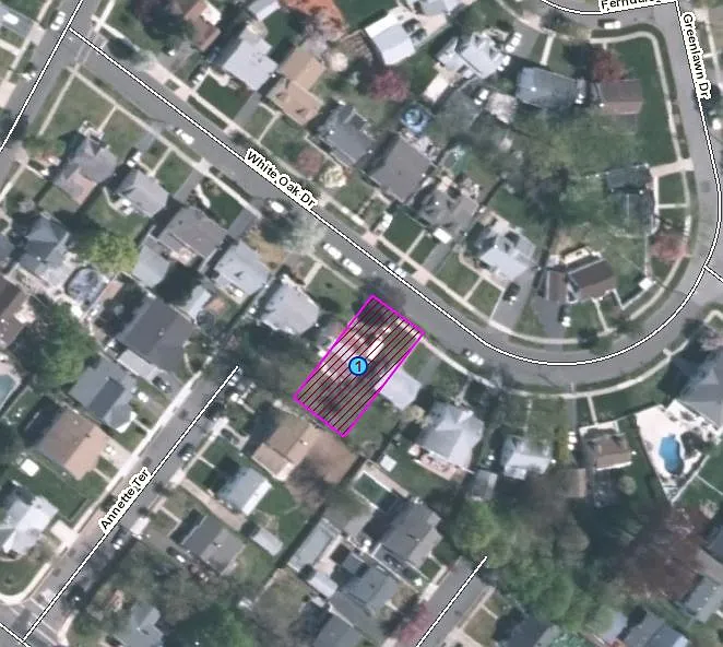 12 White Oak Dr photo 1