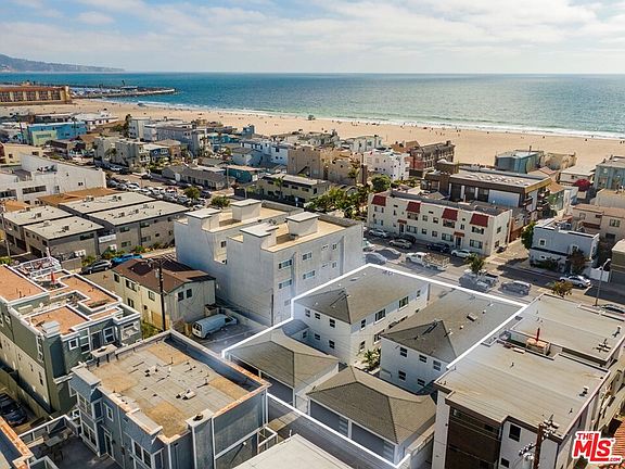 2nd image of 420 Hermosa Ave