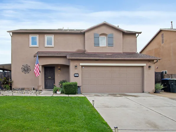 4221 W Elkhorn Avenue, Visalia, CA 93277