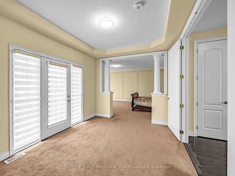 54 Kelways Cir #UPPER — Photo 25