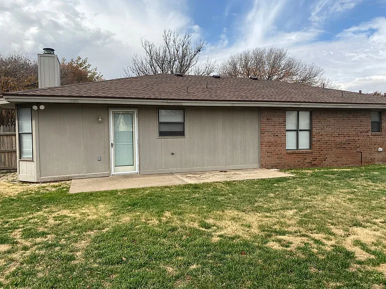 9303 Flint Ave — Photo 52