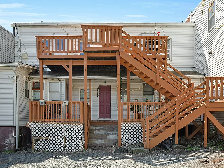 202 Main St #2E — Photo 24