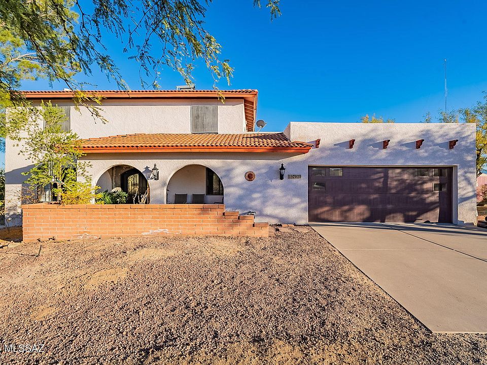 1st image of 17626 S La Canada Dr