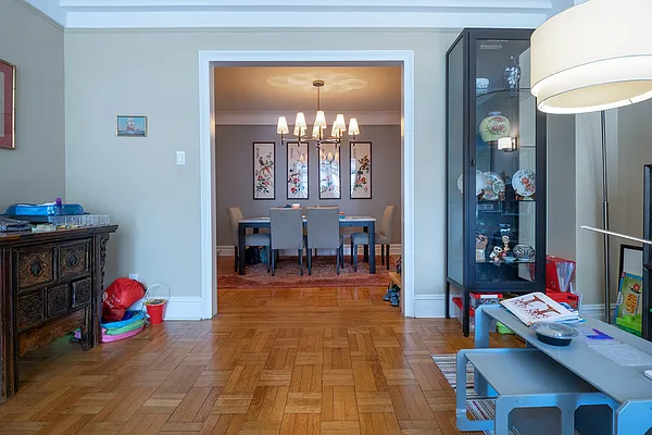 Rented by Rita S Citrin, LREB | media 32