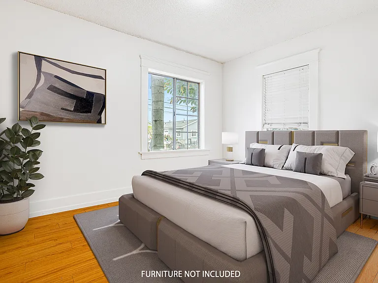 1050 Orange Ave #1050 — Photo 6
