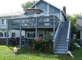 4567 Allen Cove Rd, Luna Pier, MI 48157