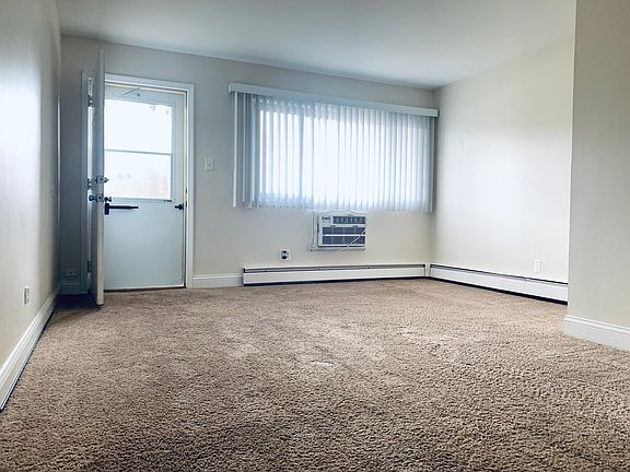 3rd image of 8641 S 82nd Ct APT 1