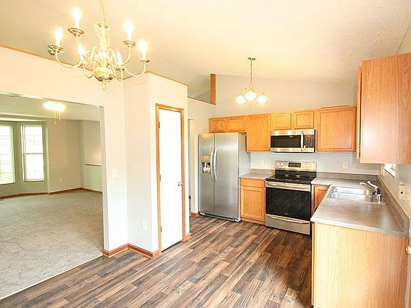 5th image of 2844 Donjoy Dr
