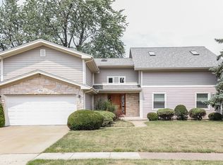 554 Gateshead N, Elk Grove Village, IL 60007
