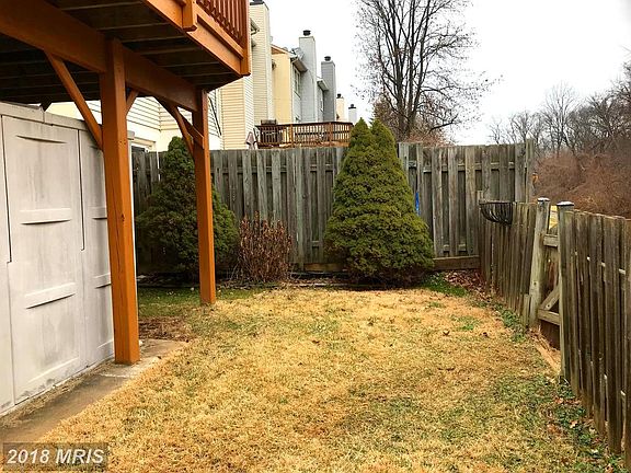 3rd image of 2793 Knollside Ln