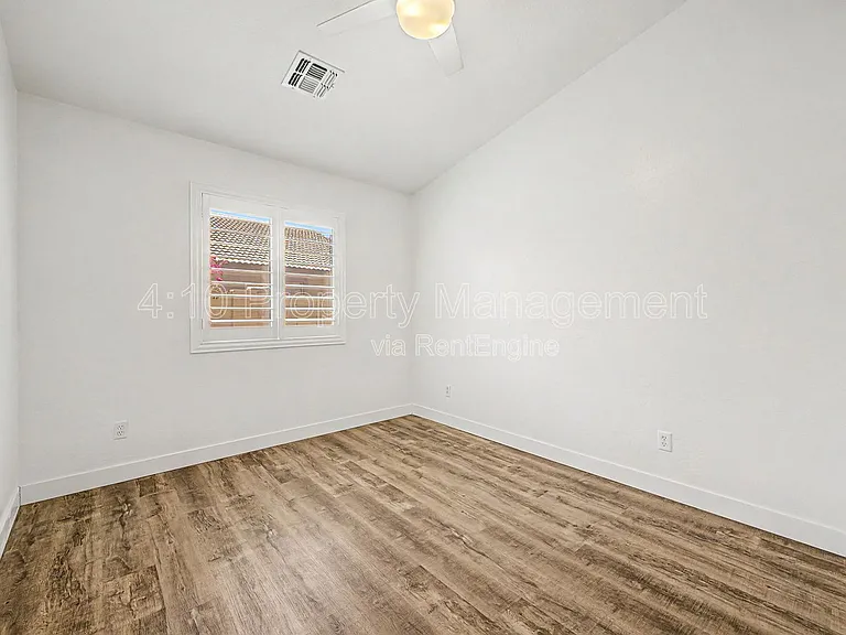 3296 E Warbler Rd — Photo 20