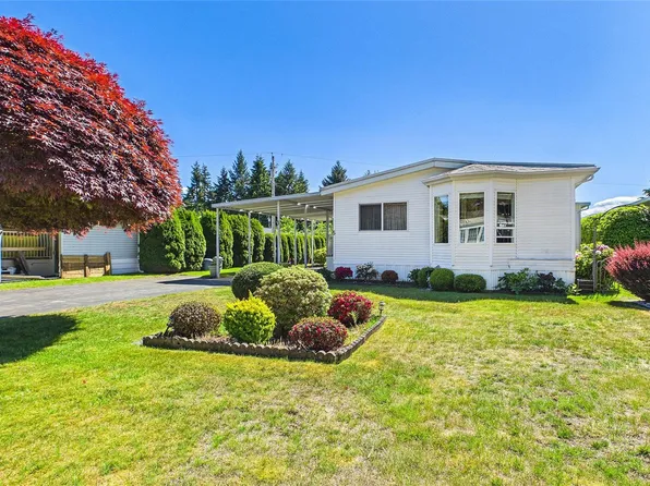6325 Metral Dr #5, Nanaimo, BC V9T 6P9