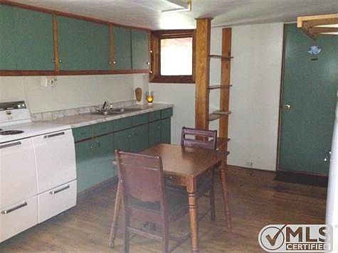 2nd image of 357 E Houk St