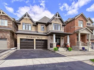 3 Bremner St, Whitby, ON L1R0P7