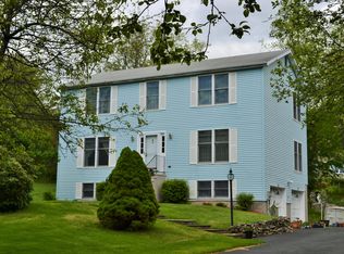 460 Horsepound Rd, Carmel, NY 10512