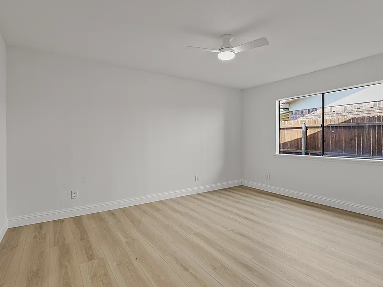 1926 Rambling Ridge Ln — Photo 15